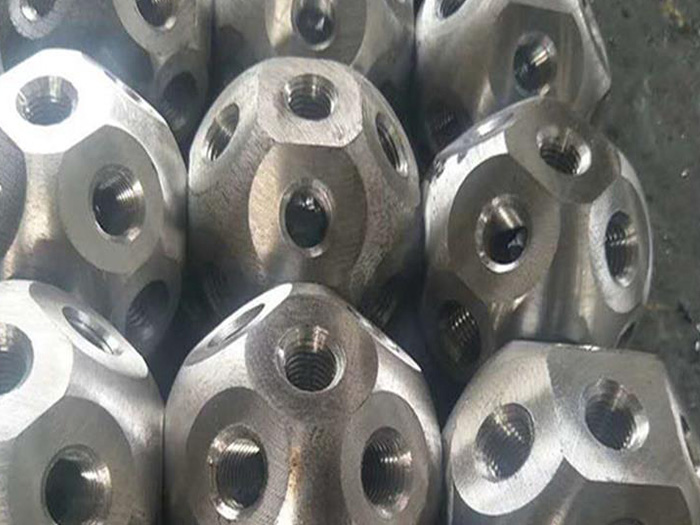 大兴螺栓球网架杆件制作